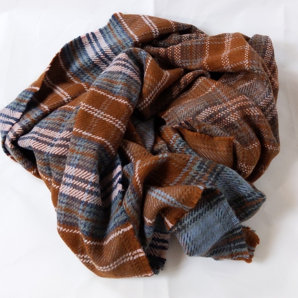 Accessories - 🌿OVERSIZED SCARF🌿